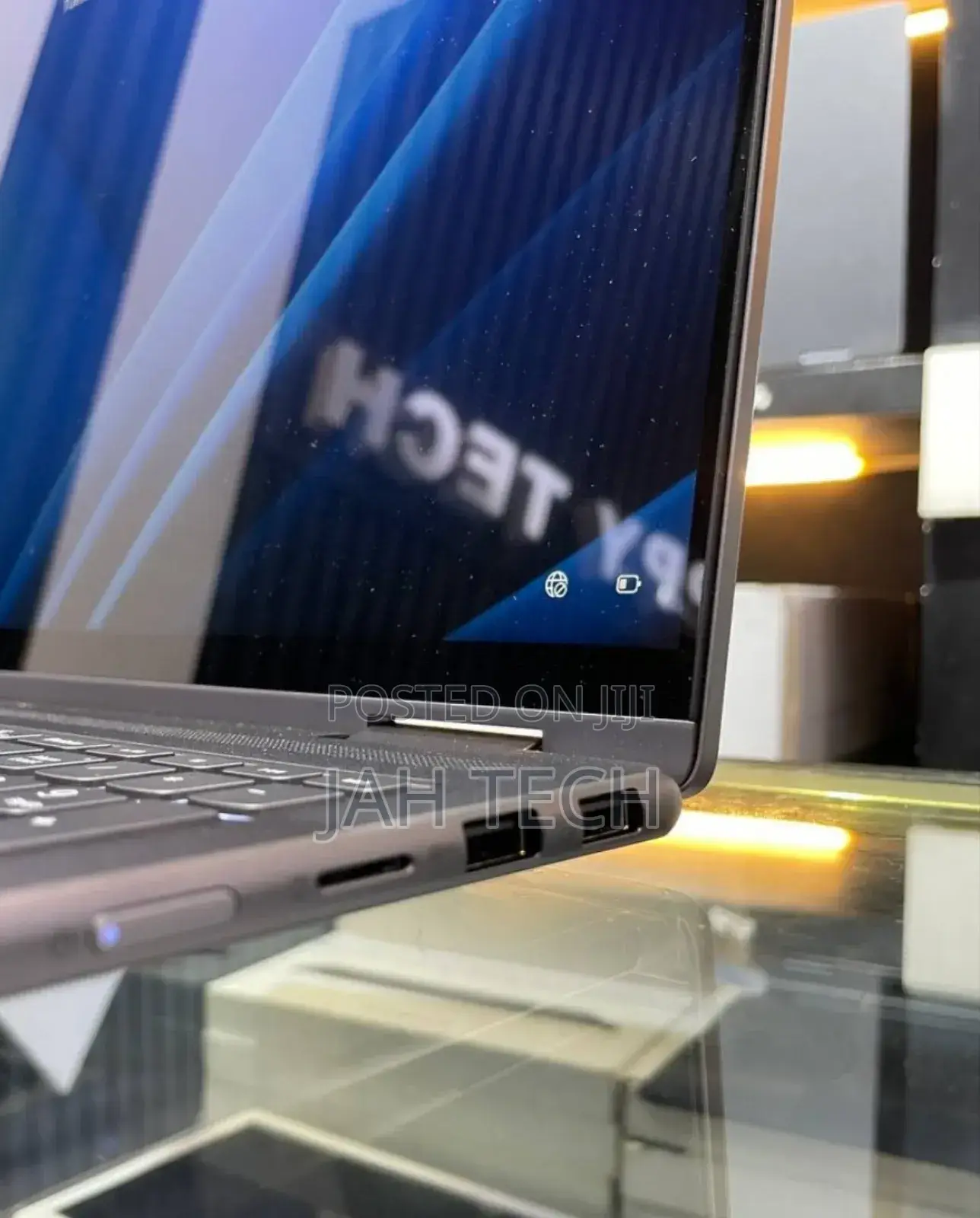 New Laptop Lenovo Yoga 7i 16GB Intel Core Ultra 7 SSD 1T