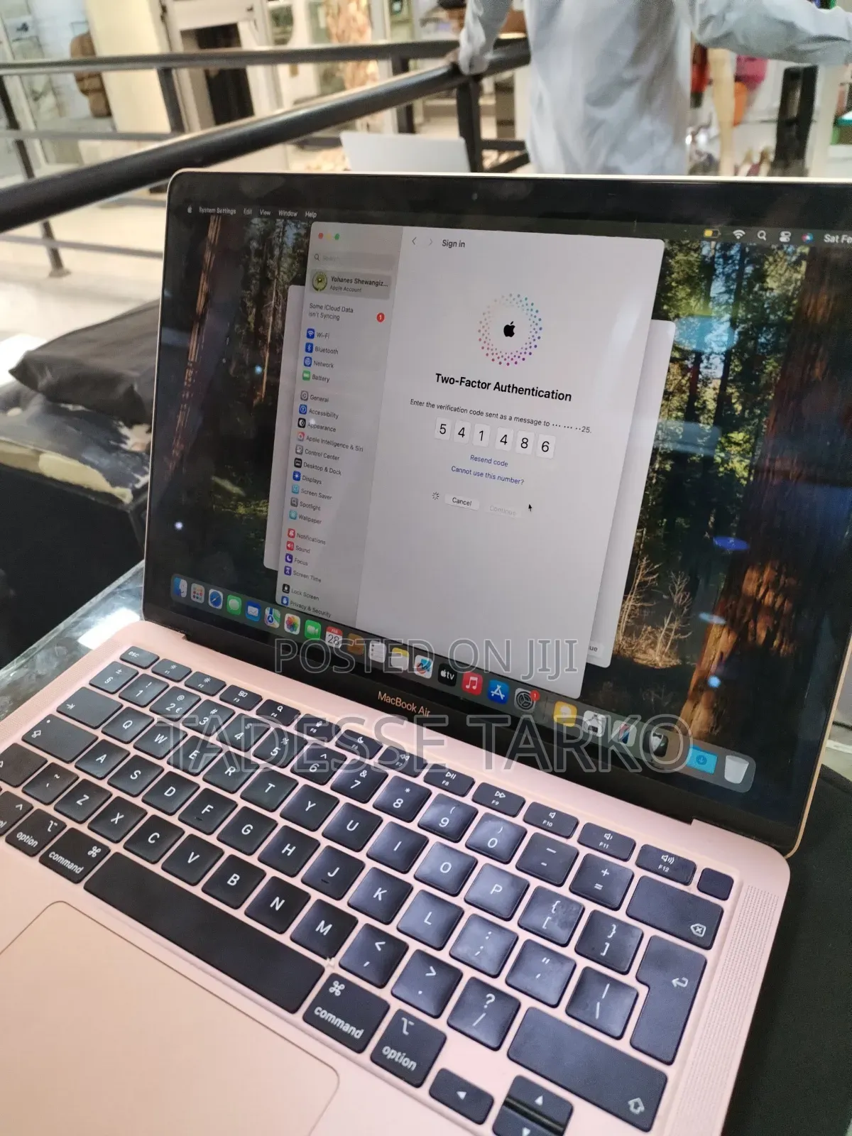 New Laptop Apple MacBook Air 2020 M1 8GB Apple M1 Pro SSD 256GB