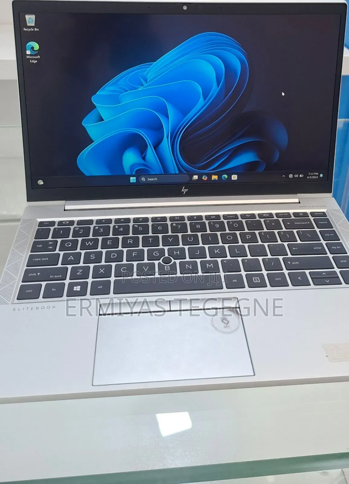New Laptop HP EliteBook 840 16GB Intel Core Ultra 7 SSD 512GB