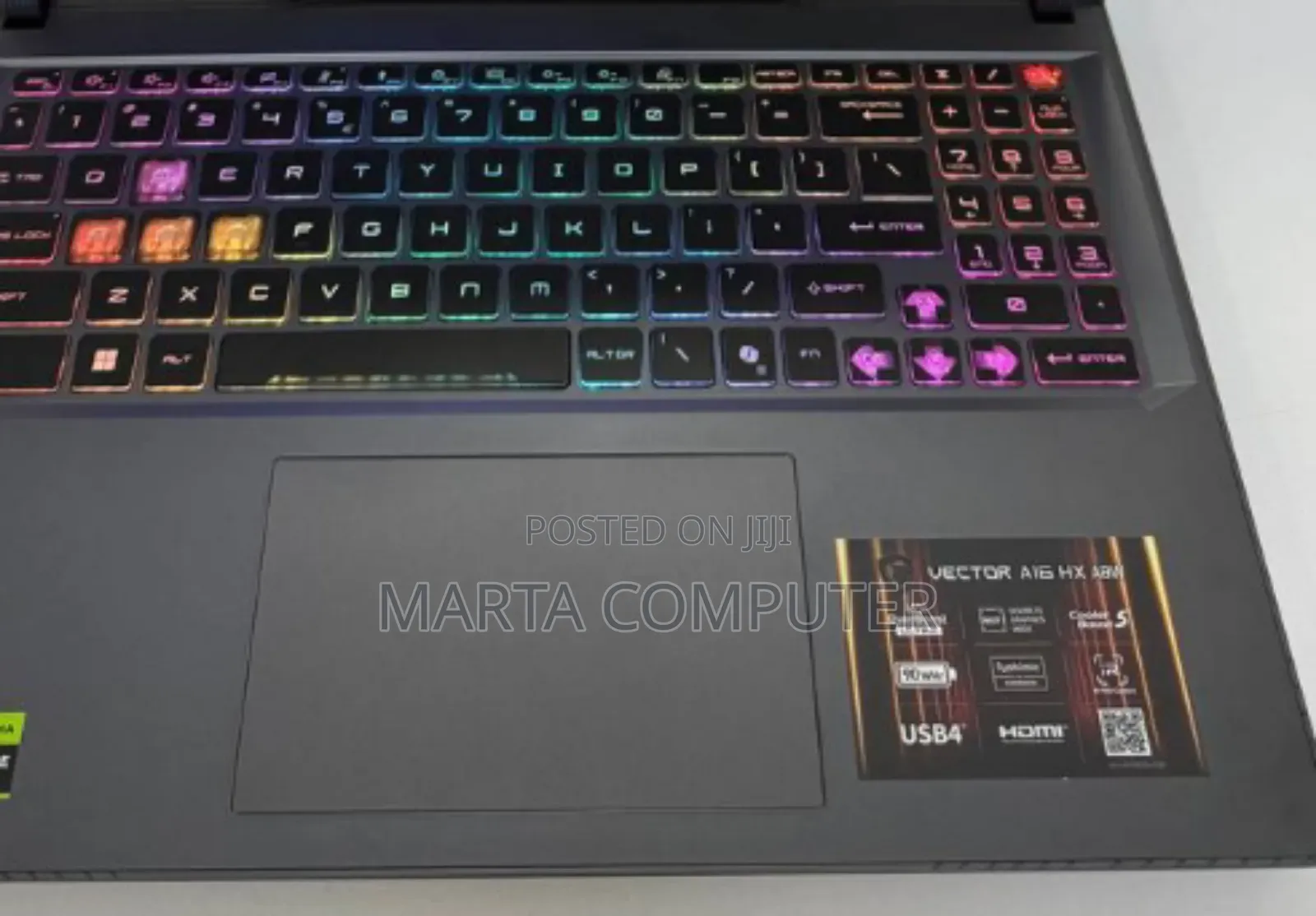 New Laptop MSI Vector 16 HX AI A2XWIG 16GB AMD Ryzen 9 SSD 1T