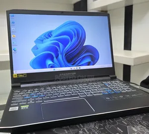 New Laptop Acer Predator Helios 300 16GB Intel Core i7 SSD 512GB
