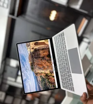 New Laptop Microsoft Surface Go 2 16GB Intel Core i5 SSD 512GB