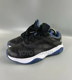 Air Jordan 11 Low CMFT "Black Dark Marina" Blue Fashion Sneaker
