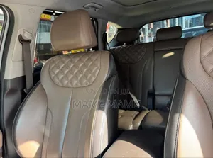 New Hyundai Santa Fe Plug-In Hybrid 2023 White