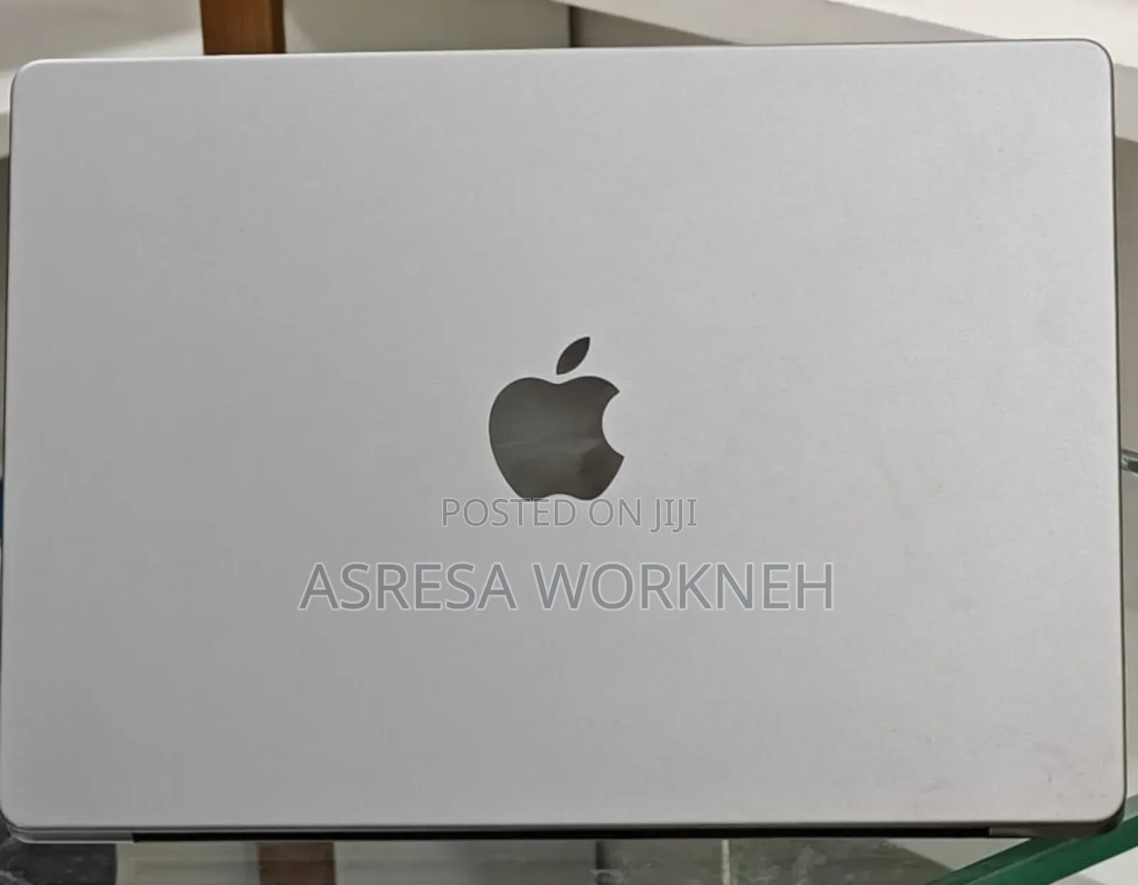 New Apple MacBook Pro 2023 M3 Pro 14-inch 8GB Apple M3 Pro SSD 512GB