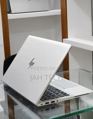 New Laptop HP EliteBook 840 G8 16GB Intel Core i5 SSD 512GB