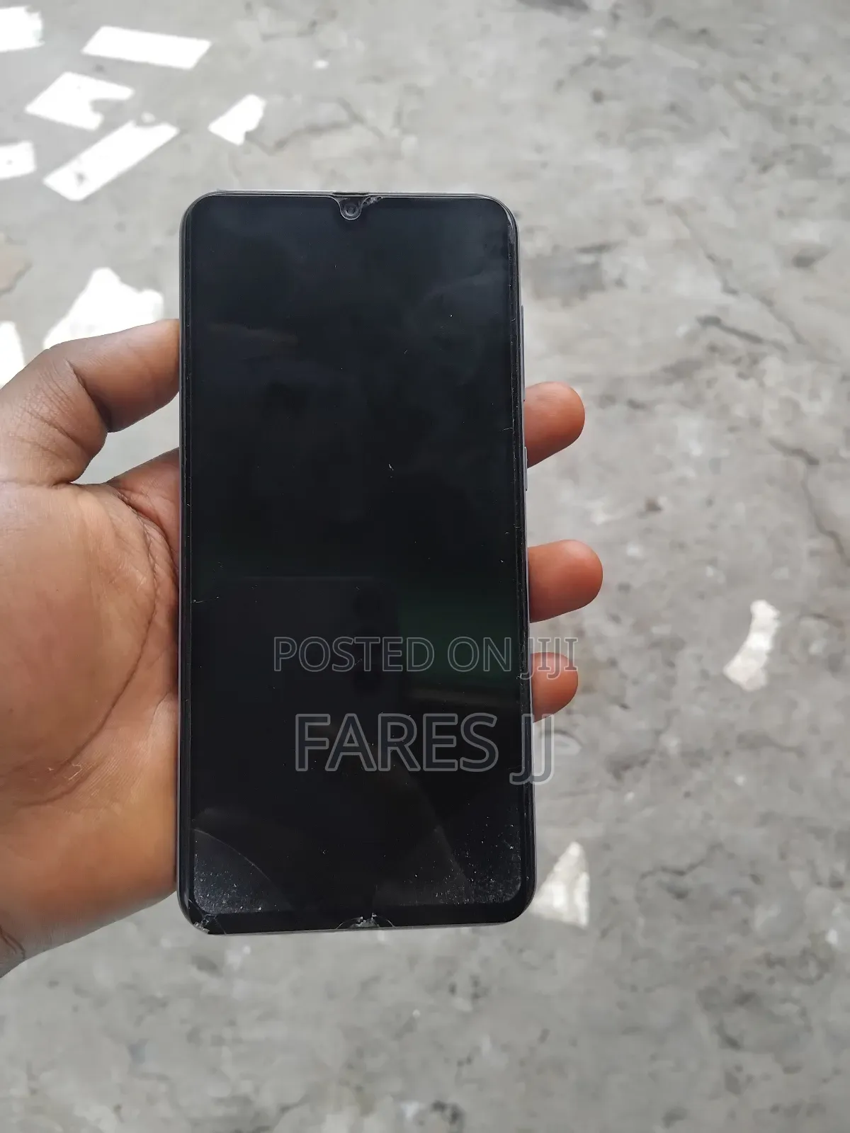 Samsung Galaxy A30 64 GB White