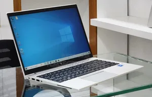 New Laptop HP EliteBook 840 G8 16GB Intel Core i5 SSD 512GB