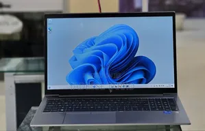 New Laptop HP ZBook 15u 16GB Intel Core i7 SSD 512GB