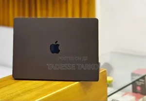 New Apple MacBook Pro 2023 M3 14-inch 16GB Apple M3 Pro SSD 512GB