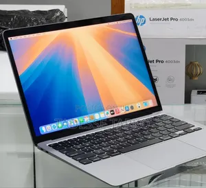 New Laptop Apple MacBook Air 2020 8GB Intel Core i3 SSD 256GB