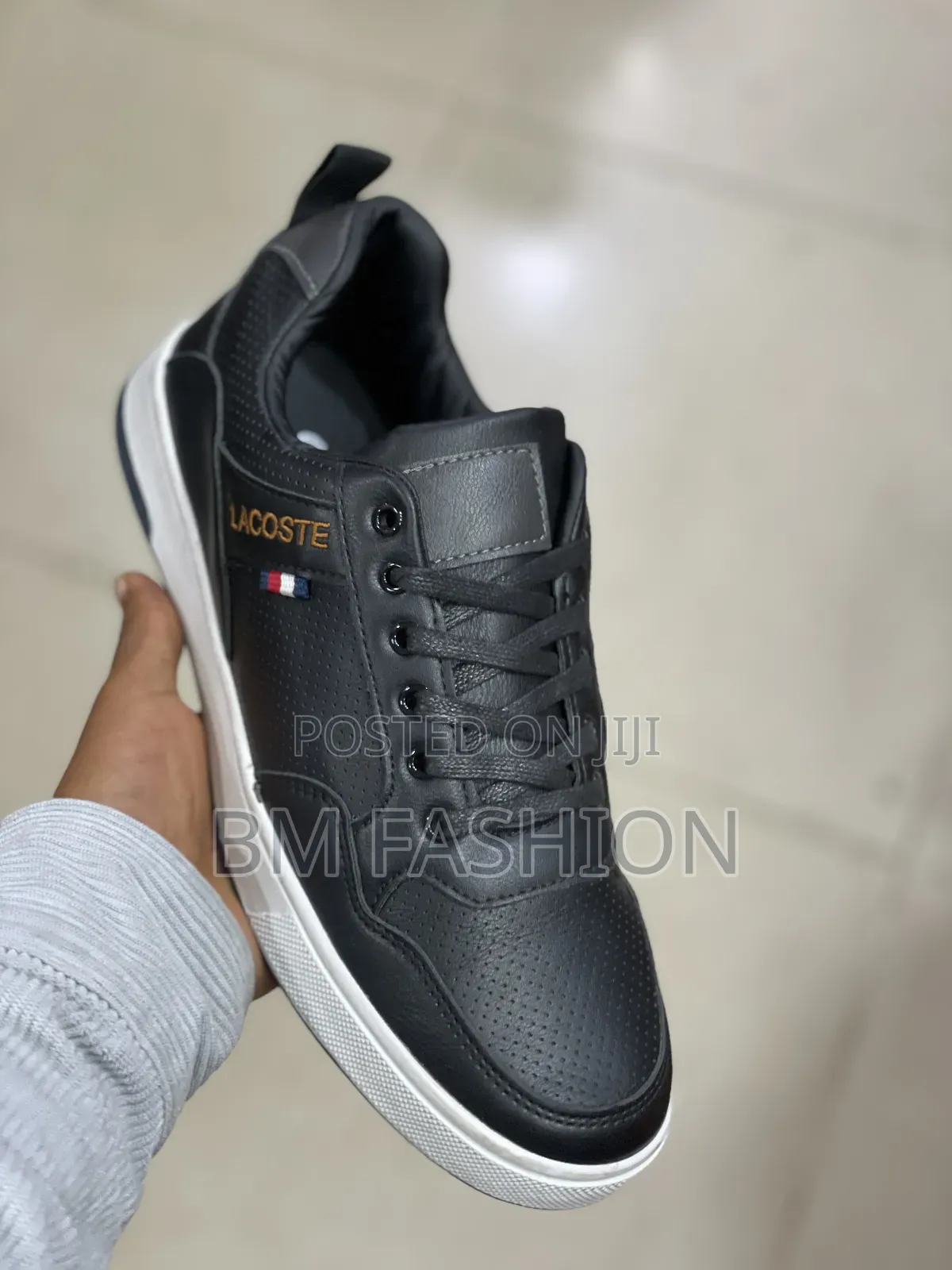 Lacoste Men's Perforated Original Shoes (Casual Looks)