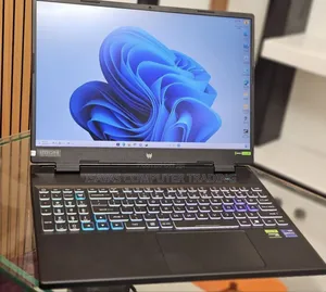 New Laptop Acer Predator Helios 300 16GB Intel Core i9 SSD 1T
