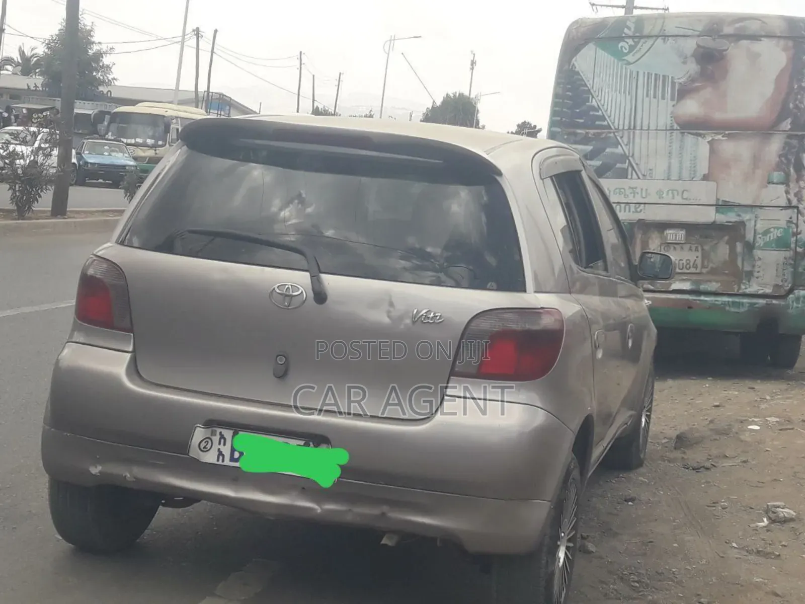 Toyota Vitz 2002 Silver