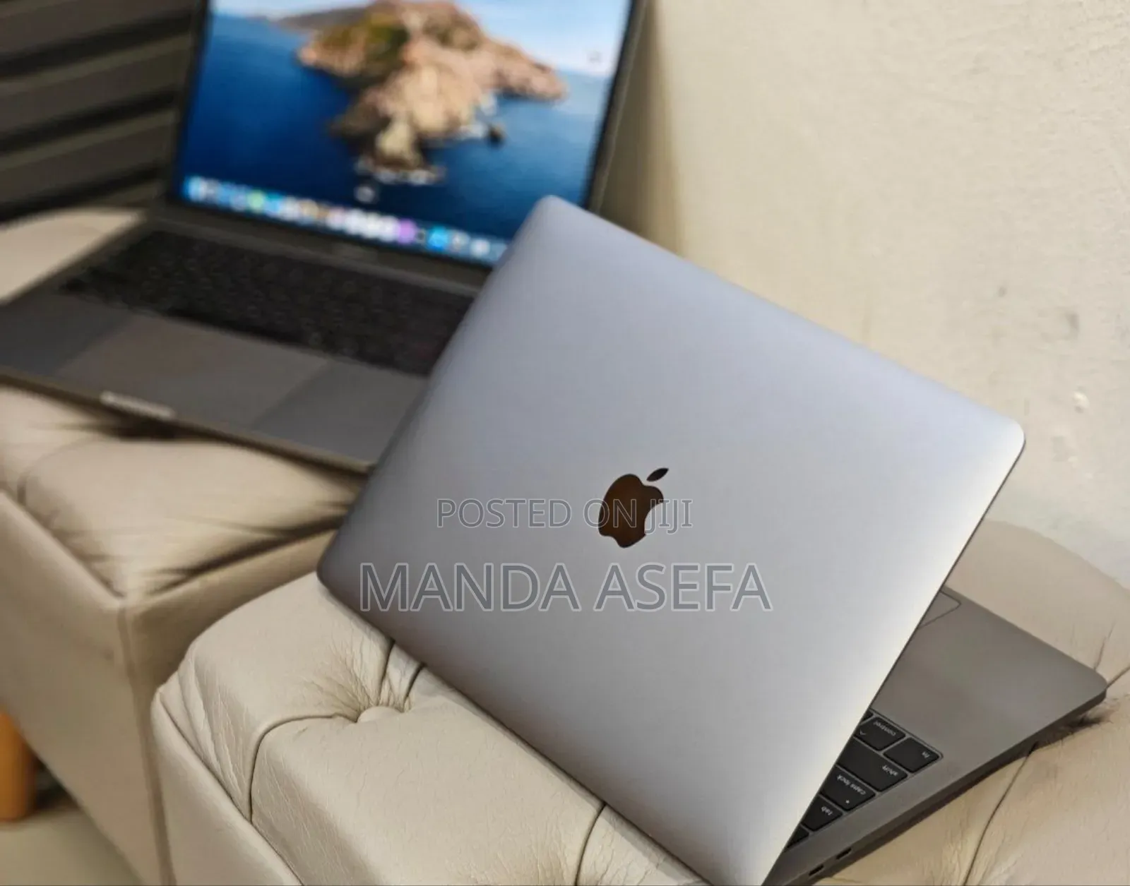 New Laptop Apple MacBook Pro 2019 16GB Intel Core i7 SSD 256GB