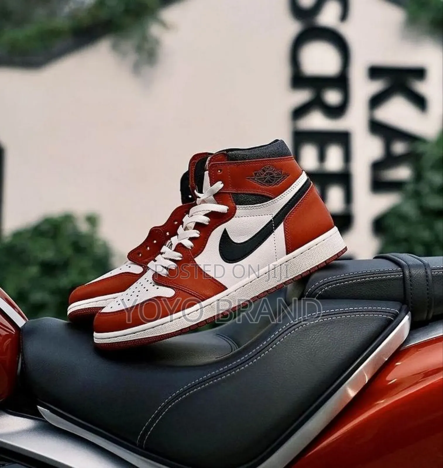 Nike Air Jordan 1retro Chicago Unisex Fashion Sneaker Shoes