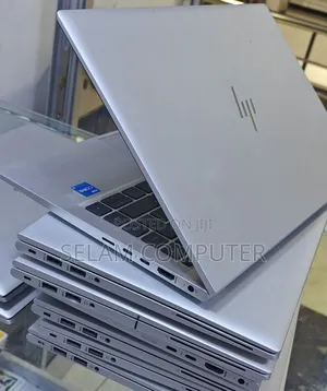 New Laptop HP EliteBook 830 16GB Intel Core i5 SSD 512GB