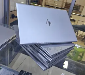 New Laptop HP EliteBook 830 G8 16GB Intel Core i5 SSD 512GB