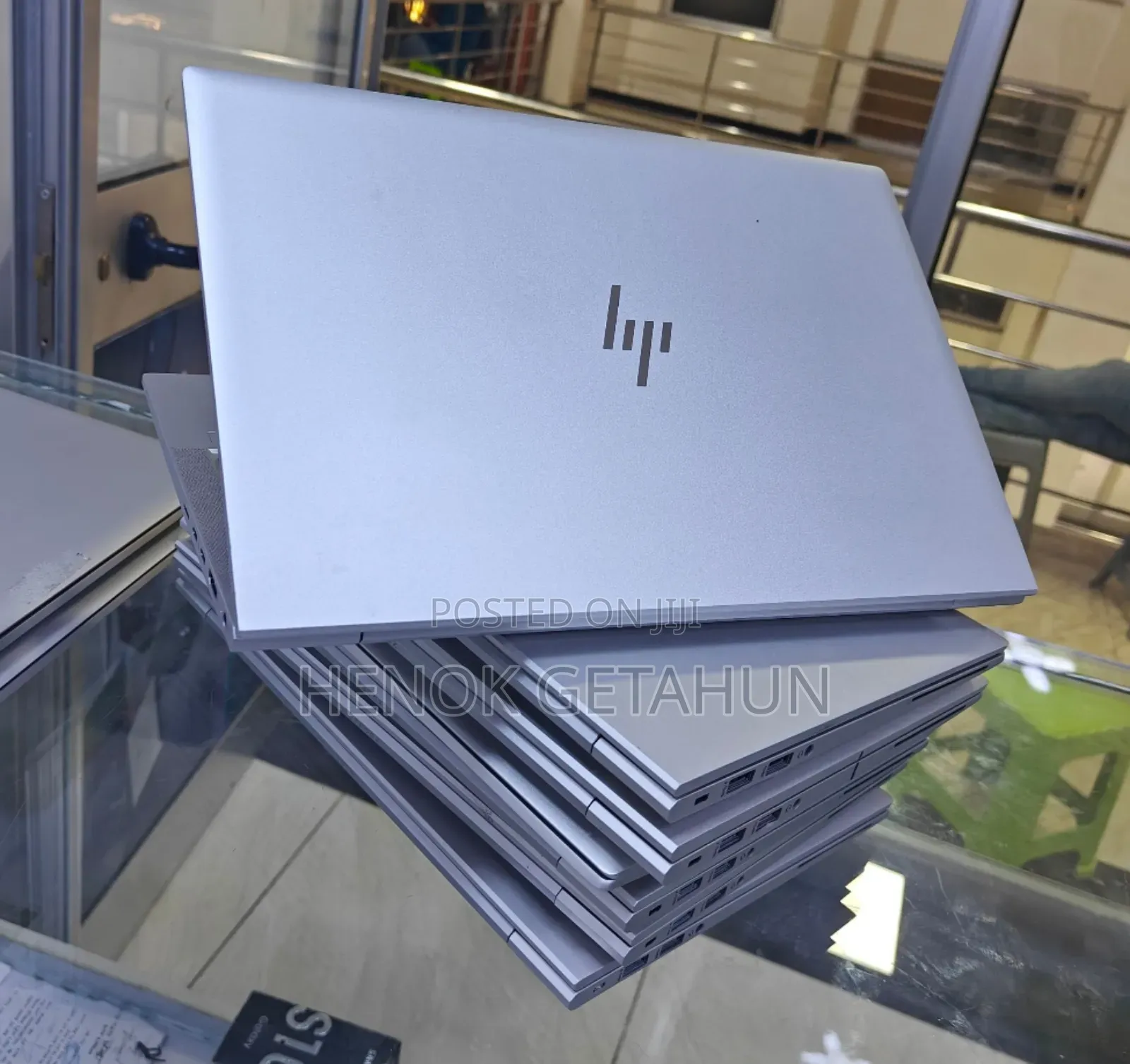 New Laptop HP EliteBook 830 G8 16GB Intel Core i5 SSD 512GB