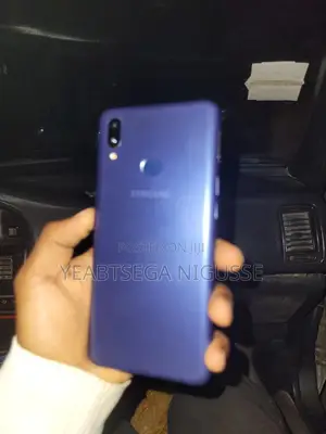 New Samsung A10 32 GB Blue