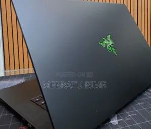 New Laptop Razer Blade 16GB Intel Core i7 SSD 512GB