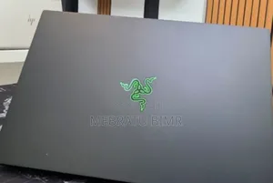New Laptop Razer Blade 16GB Intel Core i7 SSD 512GB