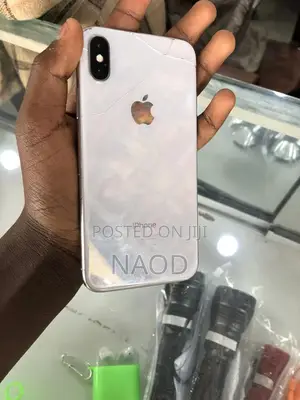 Apple iPhone X 64 GB White