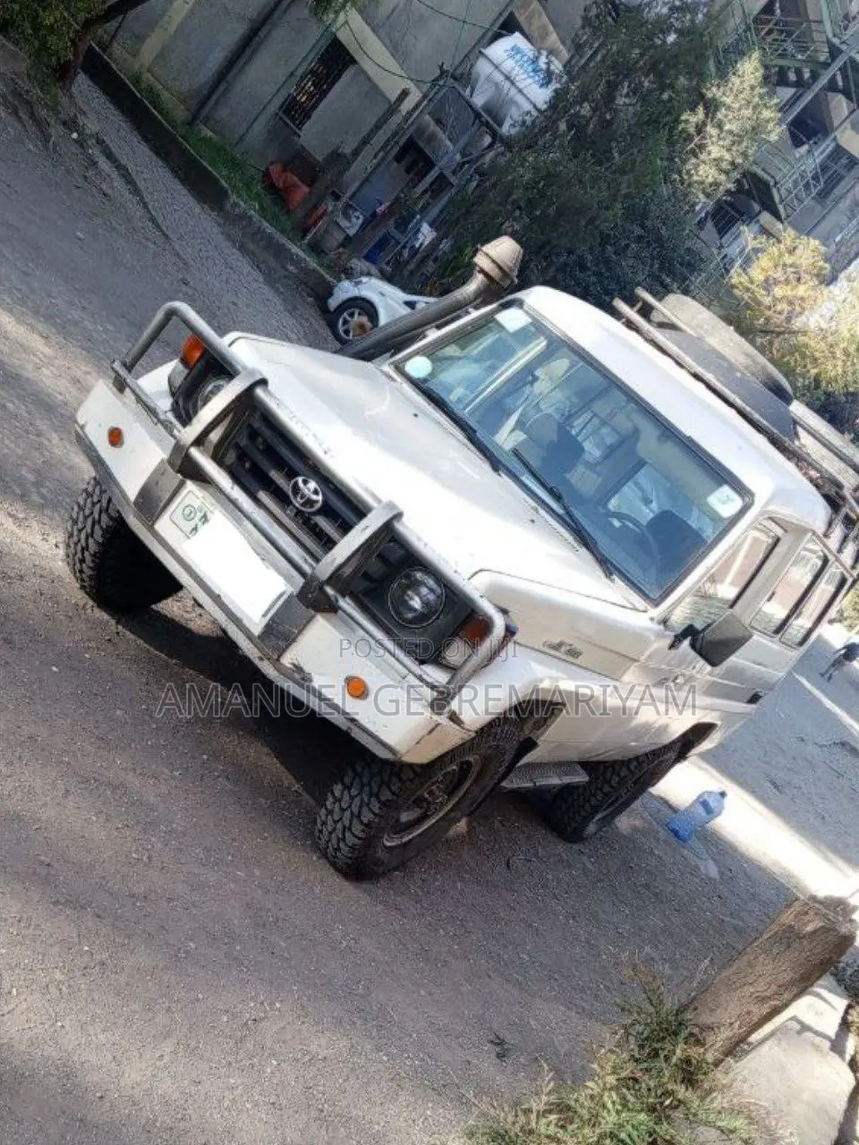 Toyota Land Cruiser 2006 White