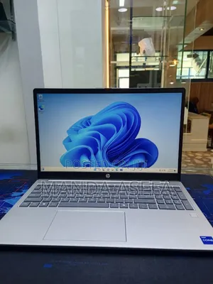 New Laptop HP Stream Notebook 16GB Intel Core i5 SSD 512GB