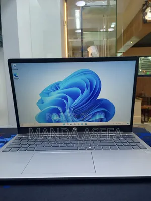 New Laptop HP Stream Notebook 16GB Intel Core i5 SSD 512GB