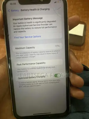 Apple iPhone XR 64 GB White