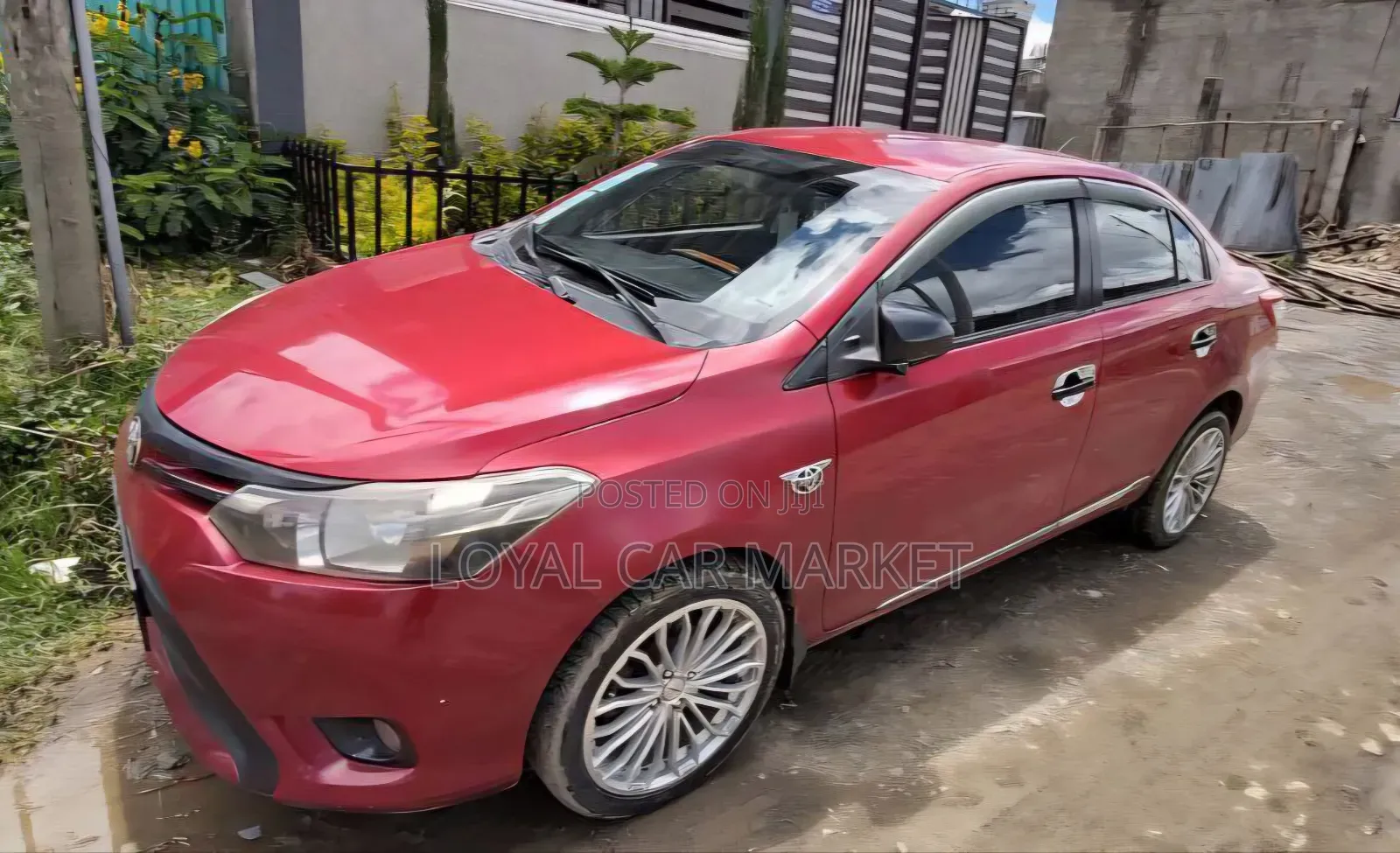 Toyota Yaris 2014 Red