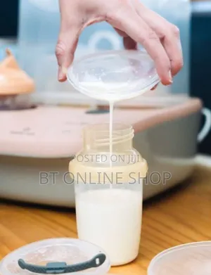 2pcs Wearable Breast Milk Collector Shell