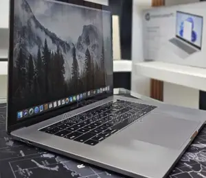 New Laptop Apple MacBook Pro 2019 16GB Intel Core i9 SSD 512GB