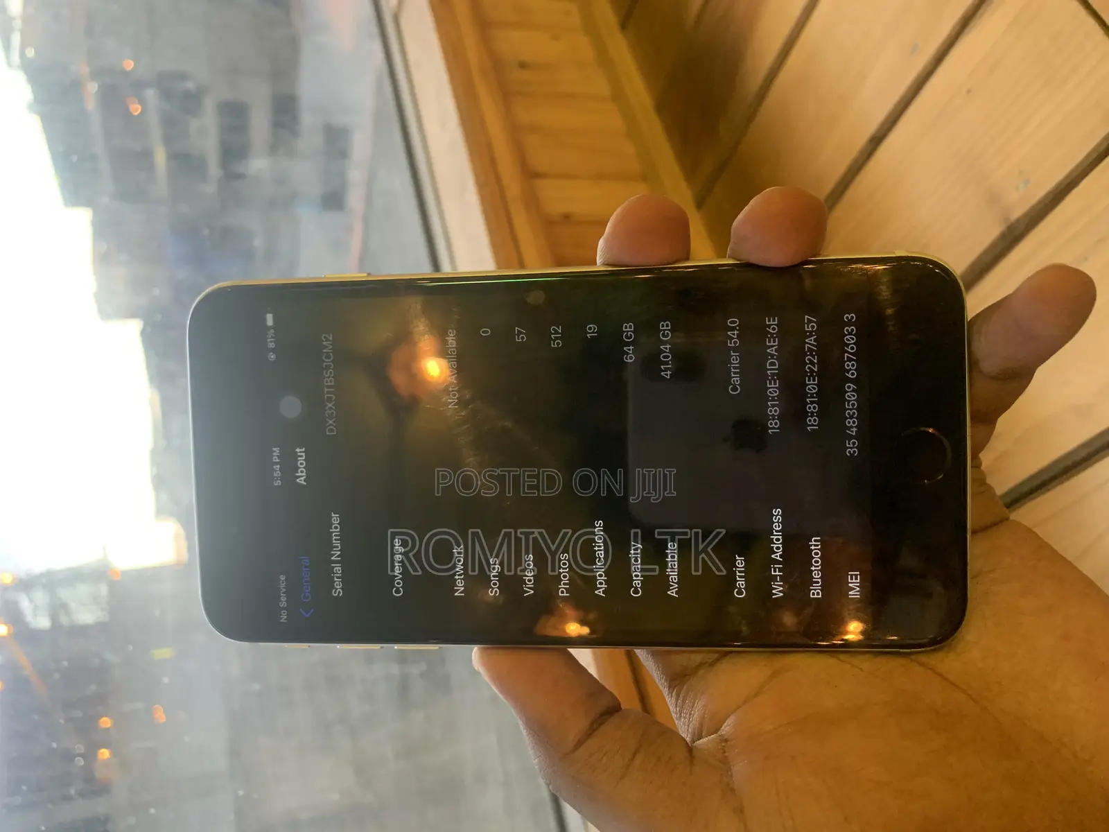 Apple iPhone 8 Plus 64 GB White