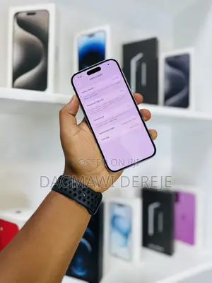 New Apple iPhone 15 128 GB White