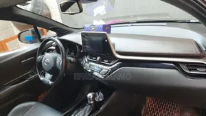 Toyota C-HR 2017