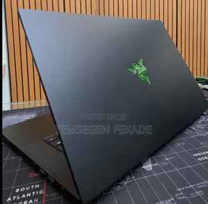 New Laptop Razer Blade 16GB Intel Core i7 SSD 512GB