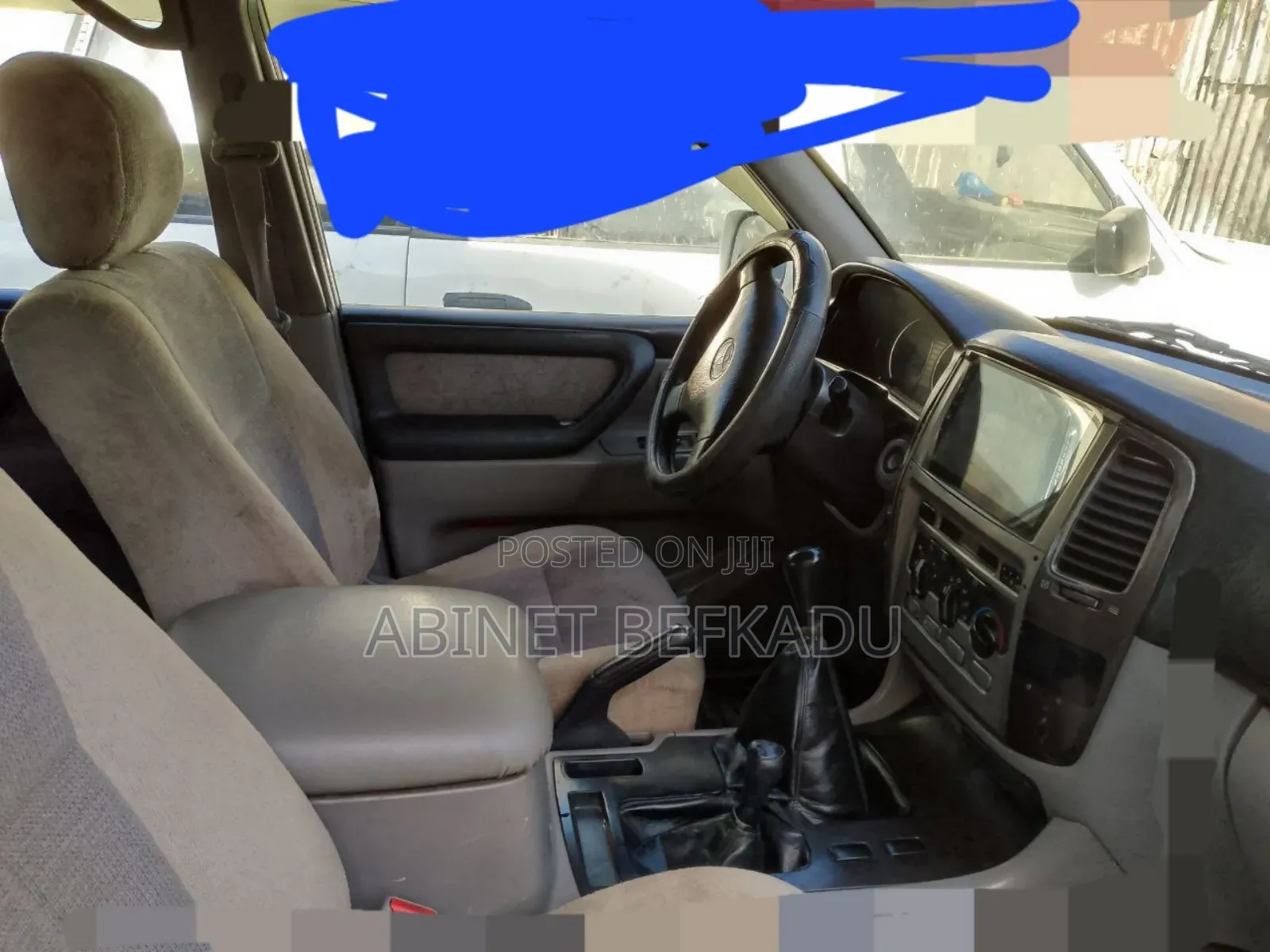 Toyota Land Cruiser 2003 White