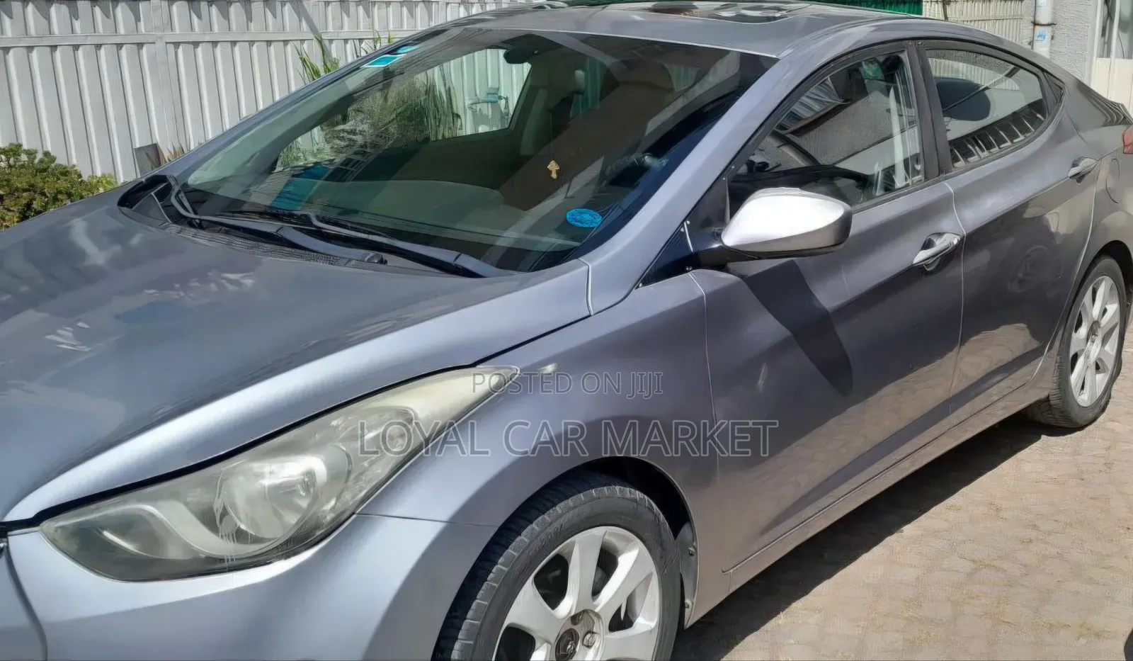 Hyundai Elantra 2012 Silver
