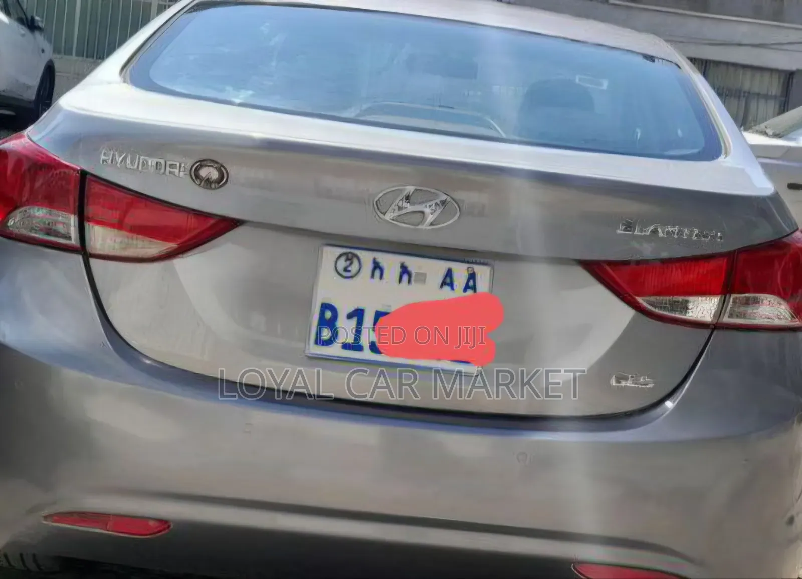 Hyundai Elantra 2012 Silver