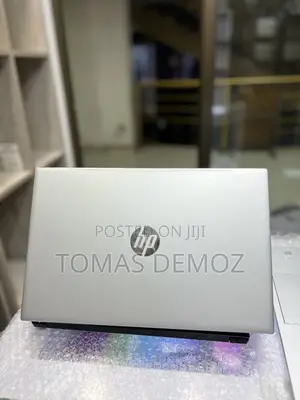 New Laptop HP Pavilion 15 8GB Intel Core i5 SSD 512GB