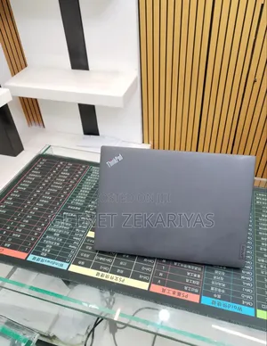 New Laptop Lenovo ThinkPad T14 16GB Intel Core i7 SSD 512GB