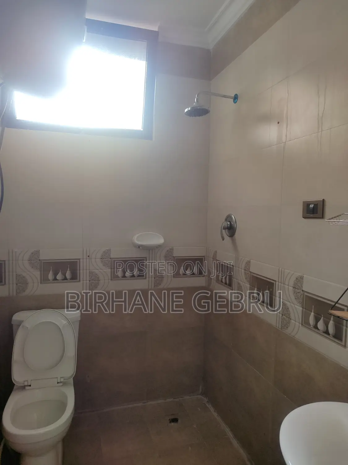 8bdrm House in G+2 House, Bole for rent