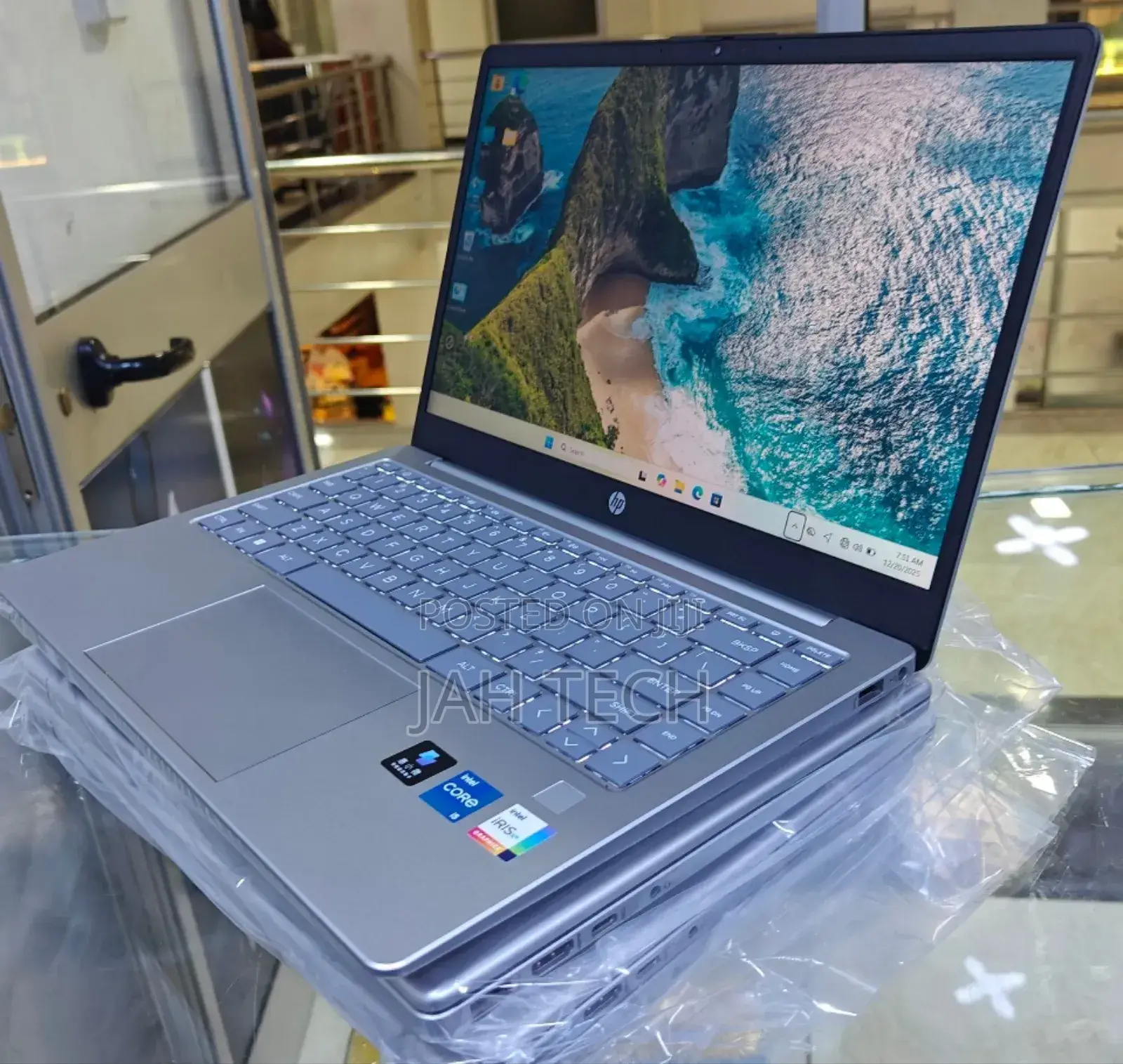 New Laptop HP Stream Notebook 16GB Intel Core i5 SSD 512GB