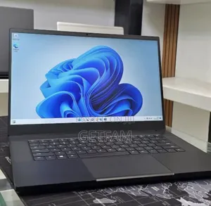New Laptop Razer Blade 16GB Intel Core i7 SSD 512GB