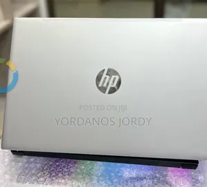 New Laptop HP Pavilion 15 8GB Intel Core i5 SSD 512GB