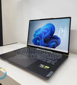 New Laptop Lenovo 32GB AMD Ryzen 7 SSD 512GB