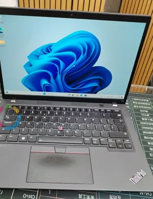 New Laptop Lenovo ThinkPad T14 16GB Intel Core i7 SSD 512GB