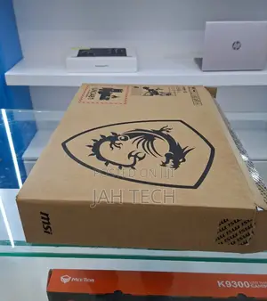 New Laptop MSI Cyborg 15 16GB Intel Core i7 SSD 1T